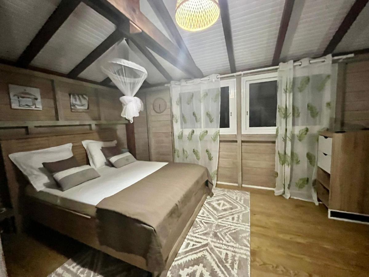 Mahogany Lodge - Oasis Cosy Rivière-Pilote Екстериор снимка